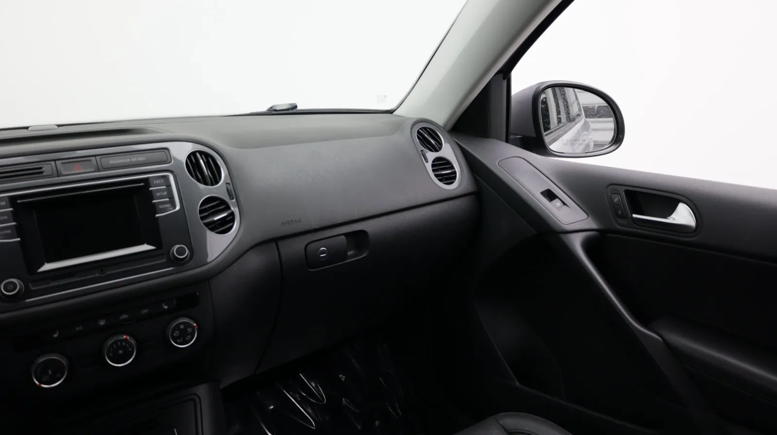 Volkswagen Tiguan photo 25