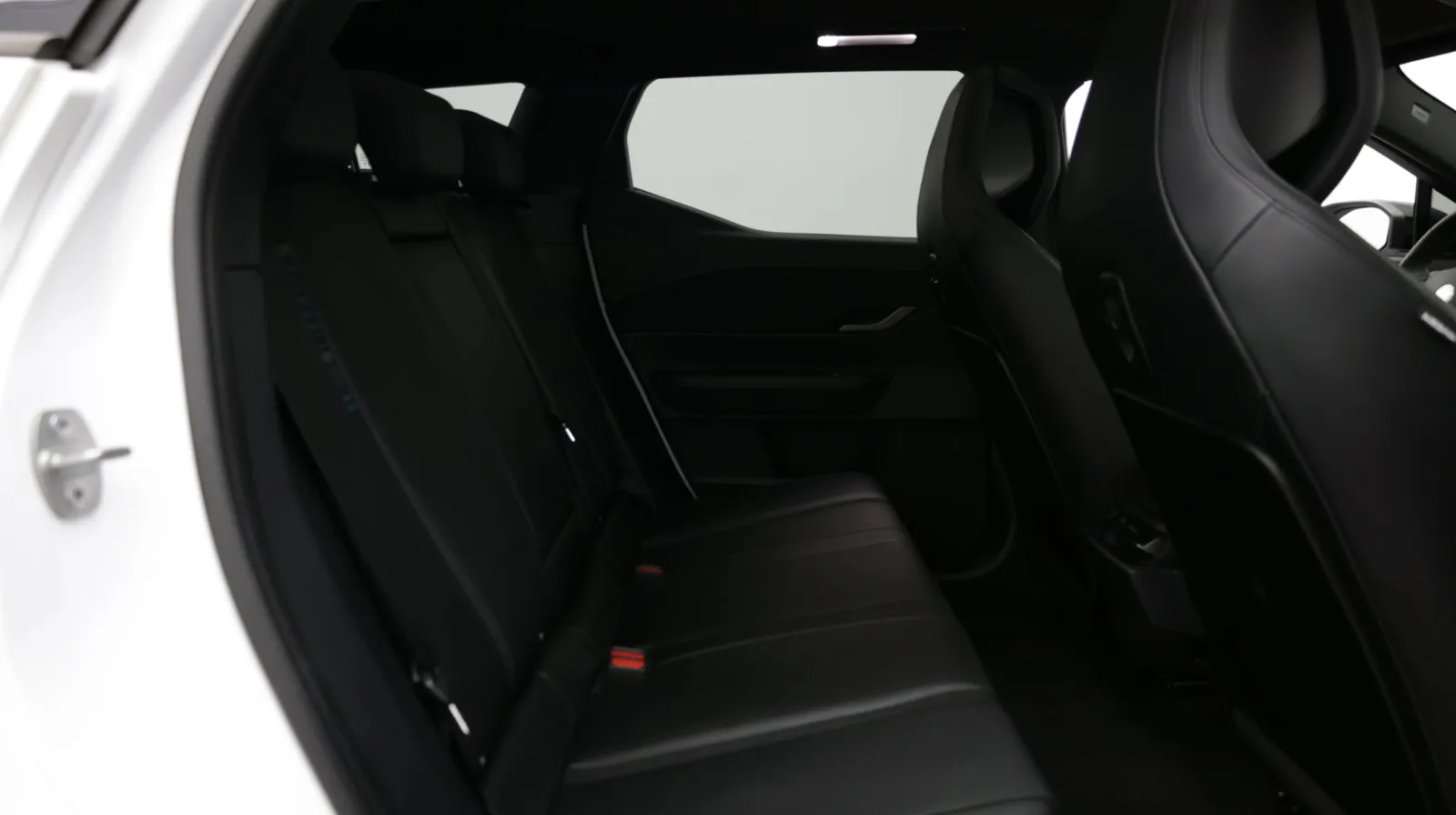 Fisker Ocean photo 41