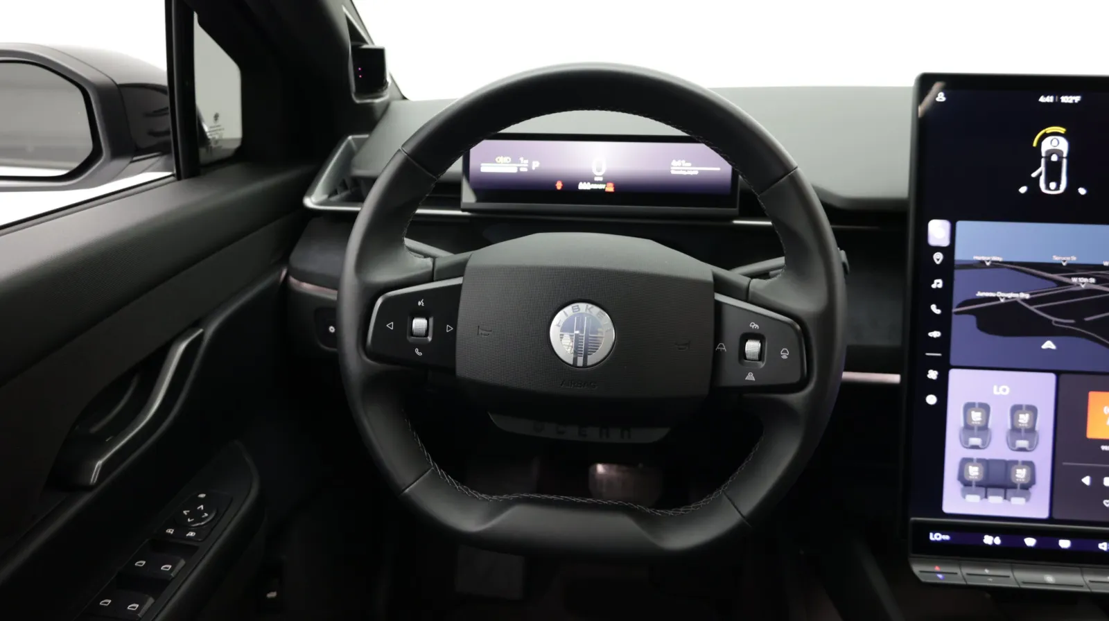 Fisker Ocean photo 34