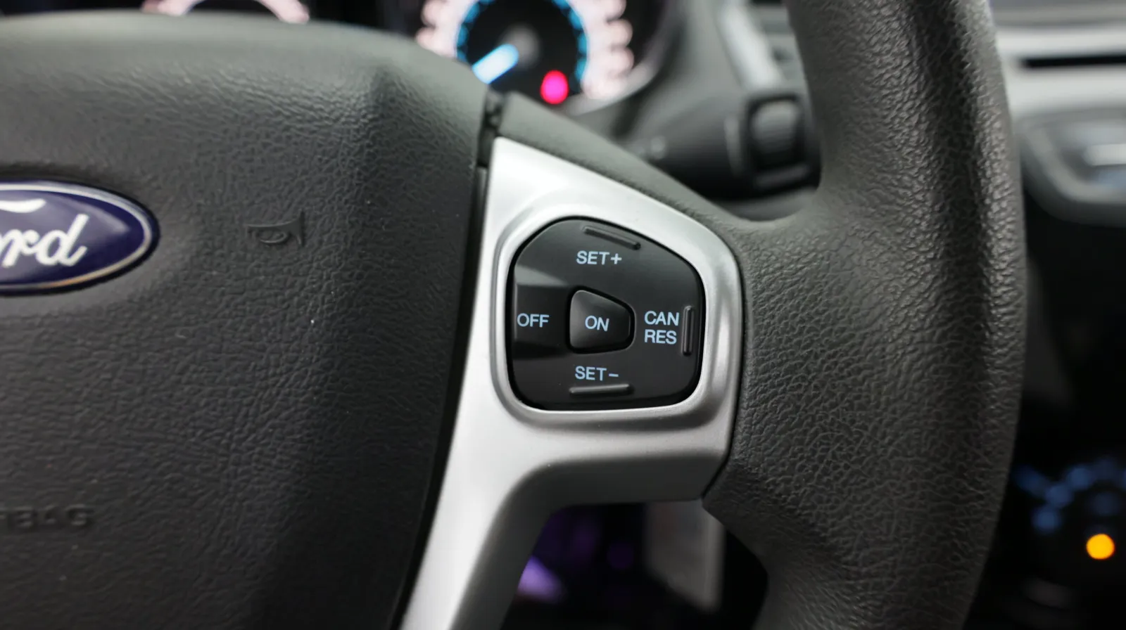 Ford Fiesta photo 19