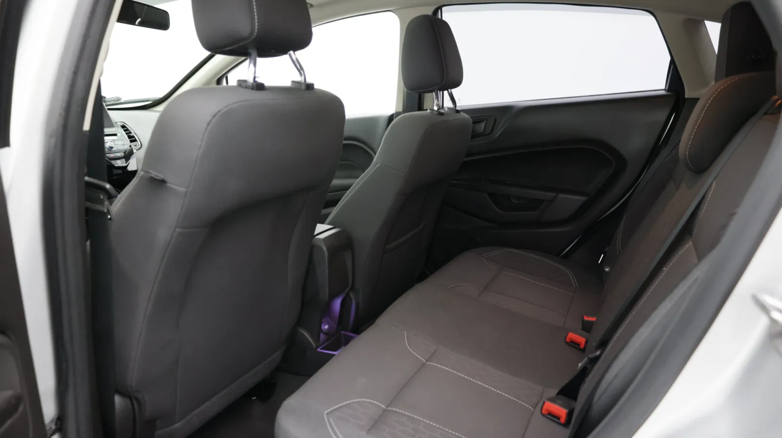 Ford Fiesta photo 21