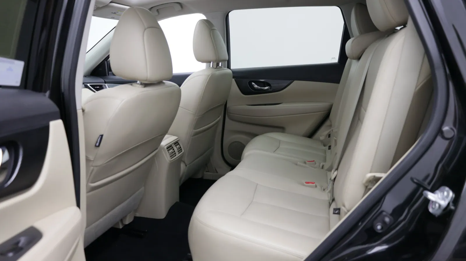 Nissan Rogue photo 26