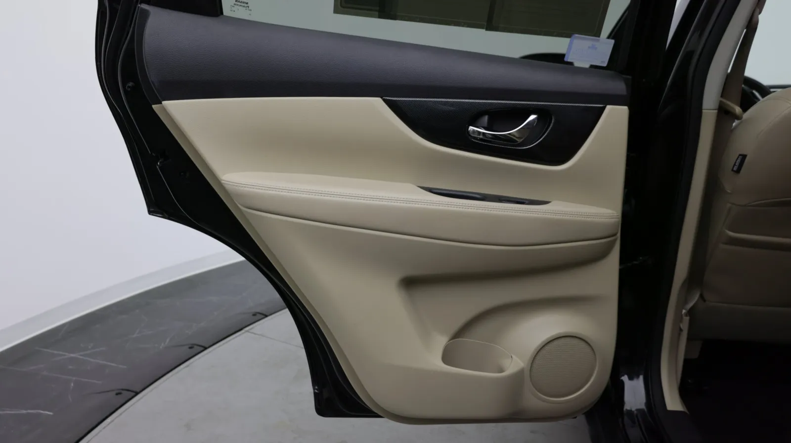 Nissan Rogue photo 27