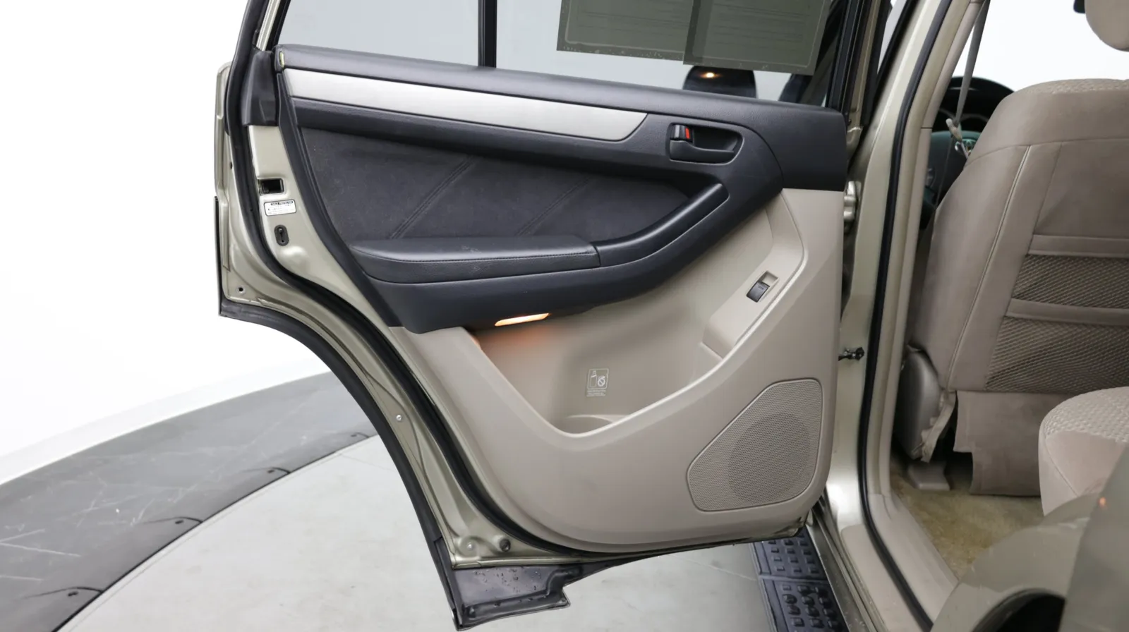 Toyota 4Runner photo 21
