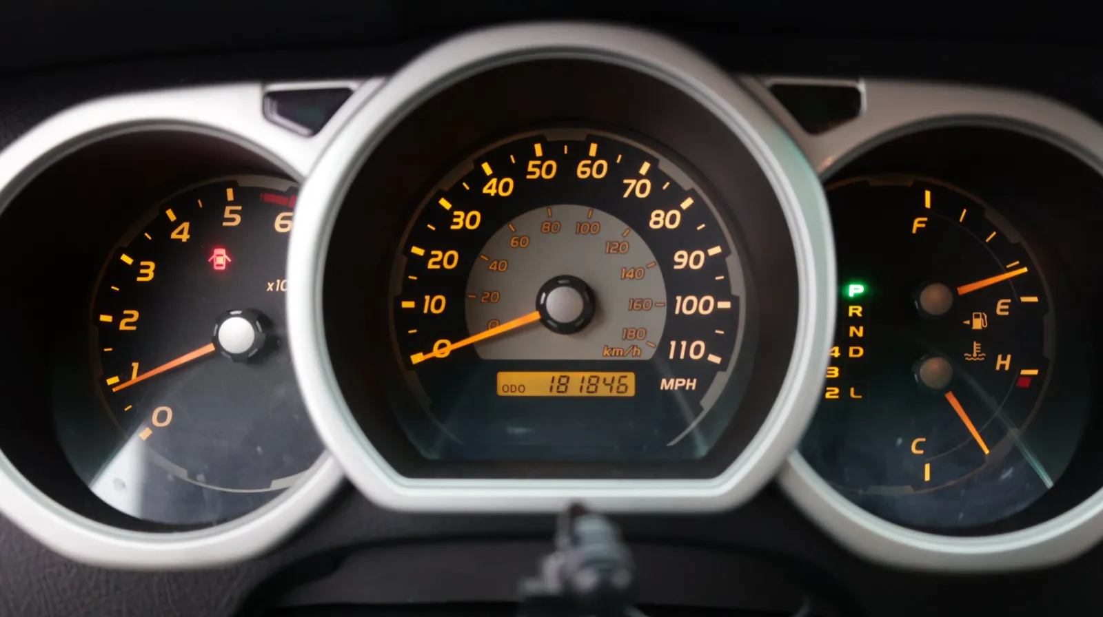 Toyota 4Runner photo 16