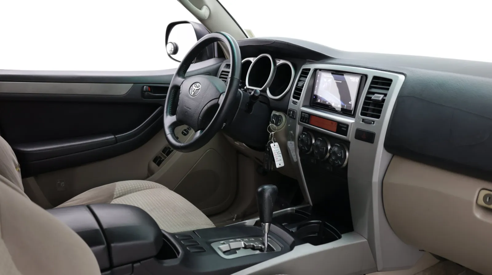 Toyota 4Runner photo 30