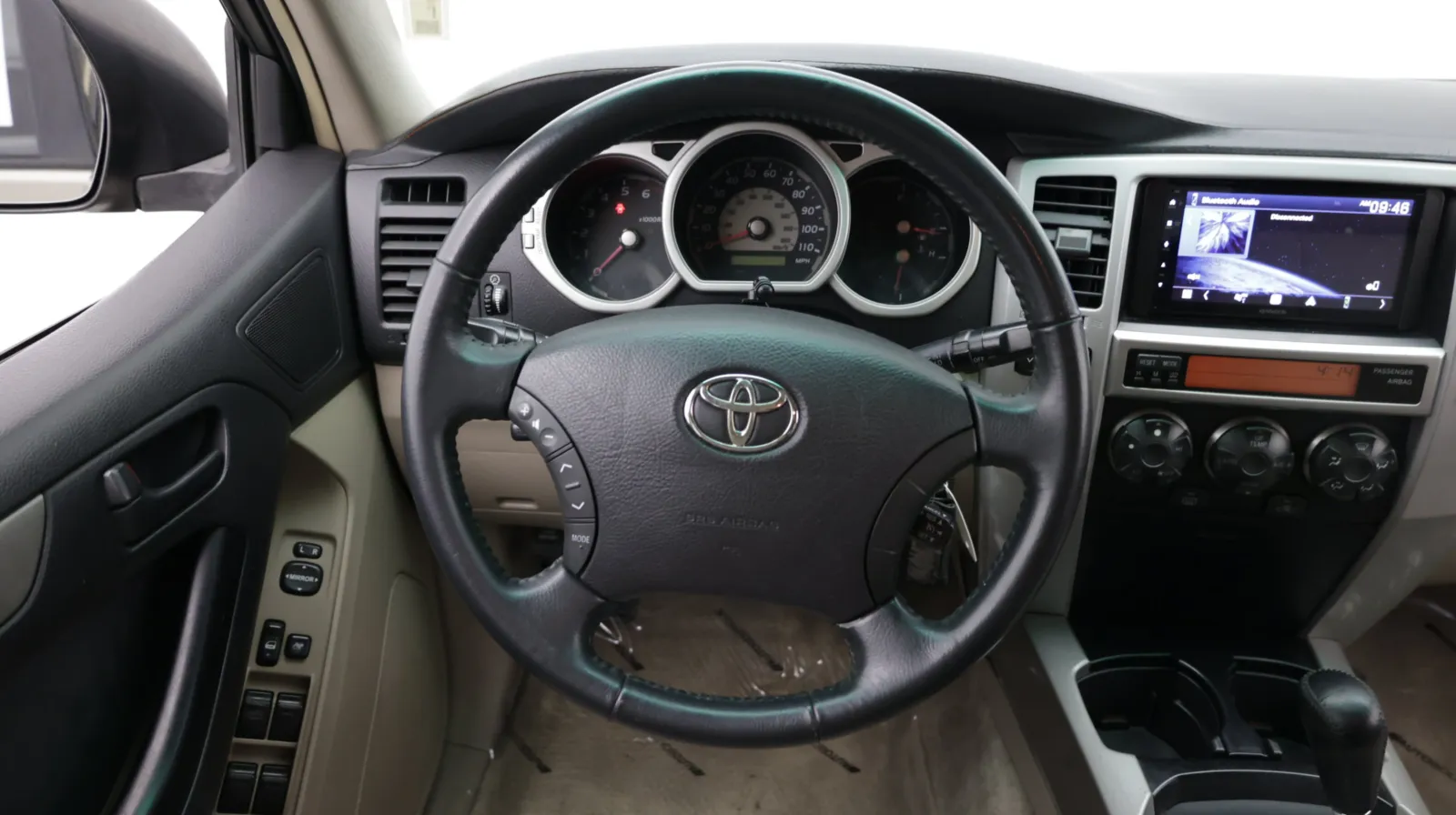 Toyota 4Runner photo 22