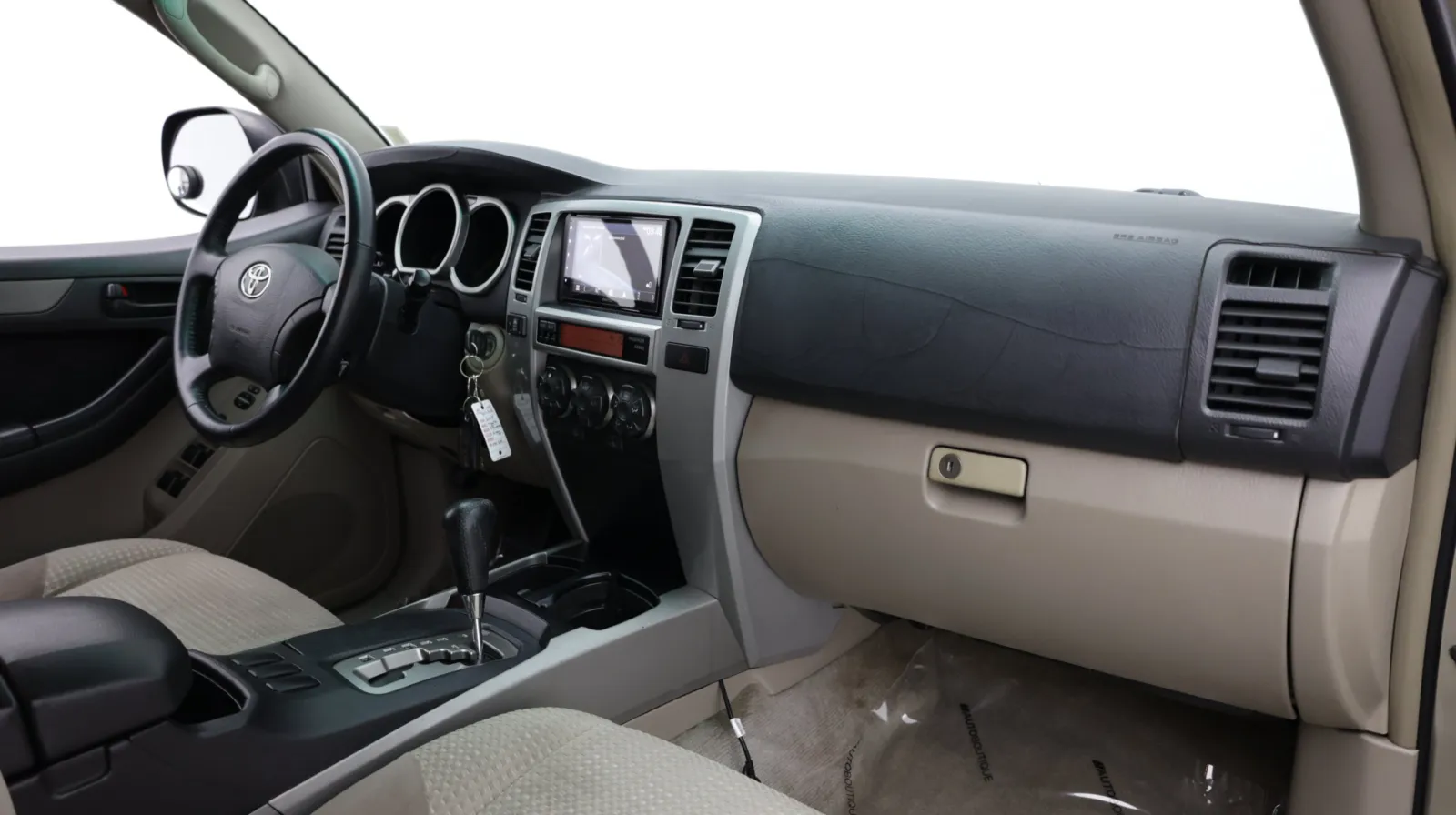 Toyota 4Runner photo 32