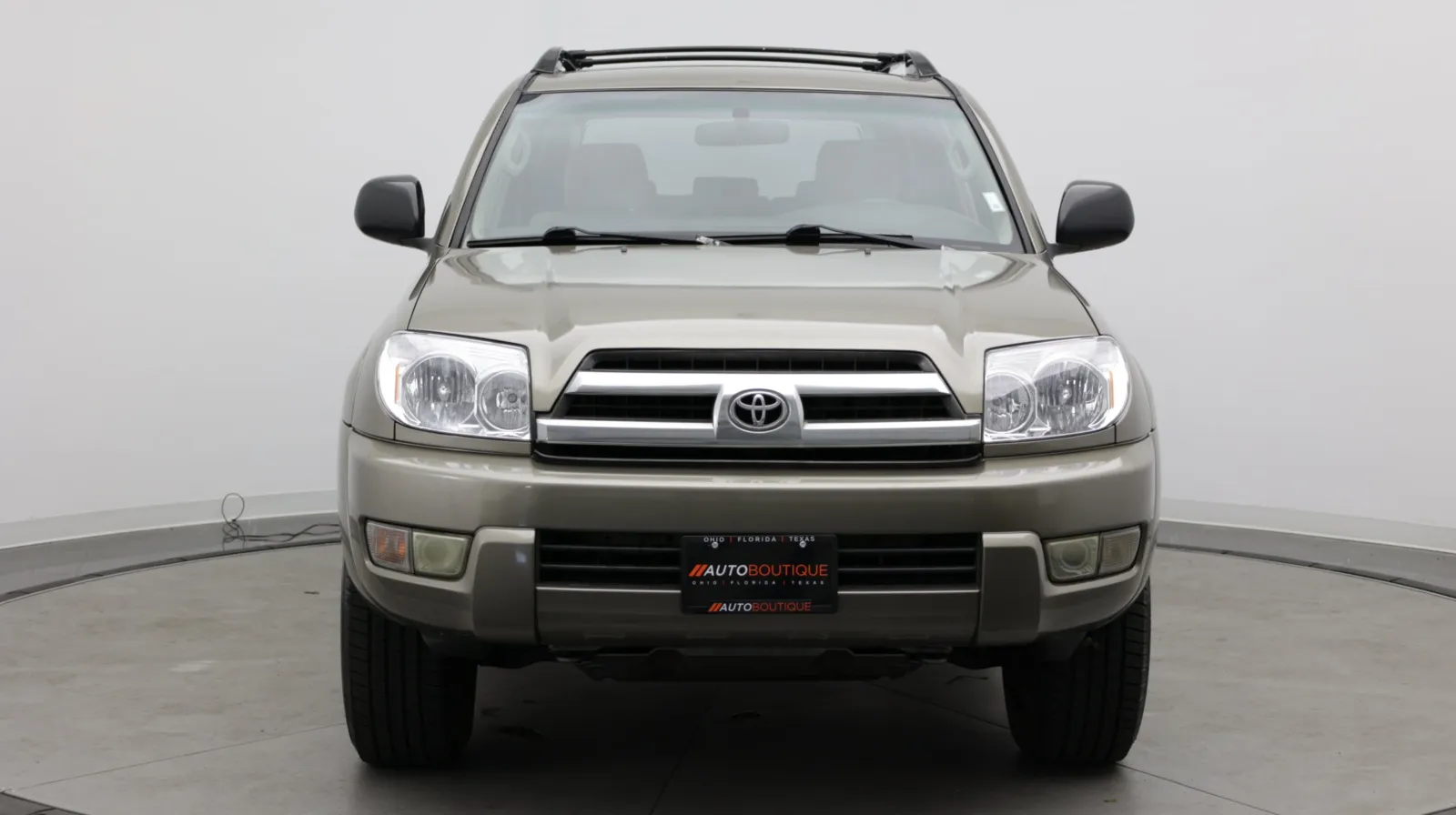 Toyota 4Runner photo 2