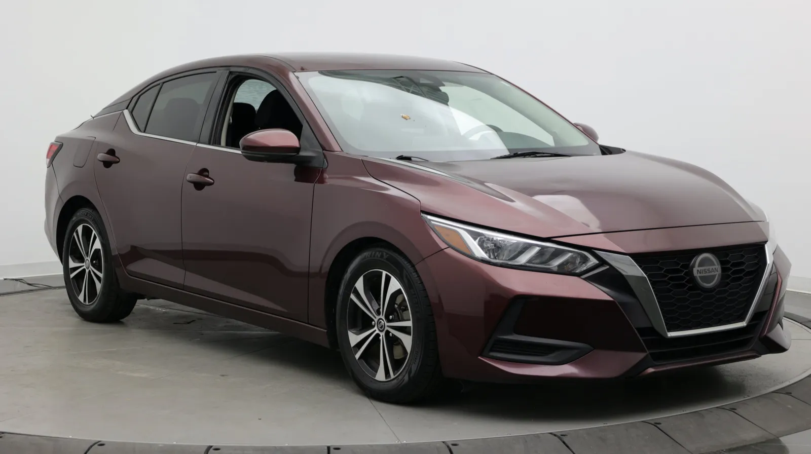 Nissan Sentra photo 3
