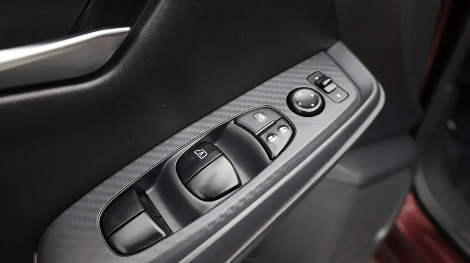 Nissan Sentra photo 12