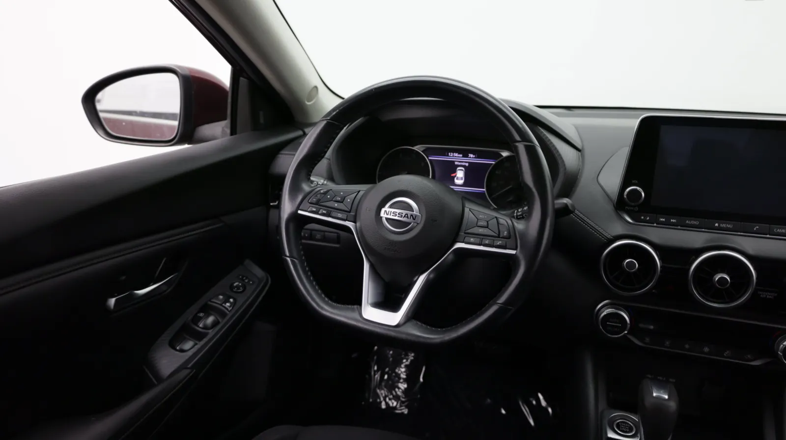 Nissan Sentra photo 25