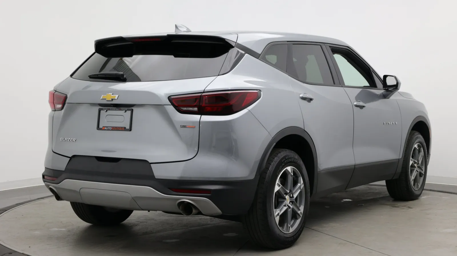 Chevrolet Blazer photo 7