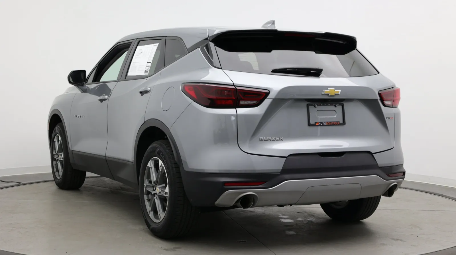 Chevrolet Blazer photo 5