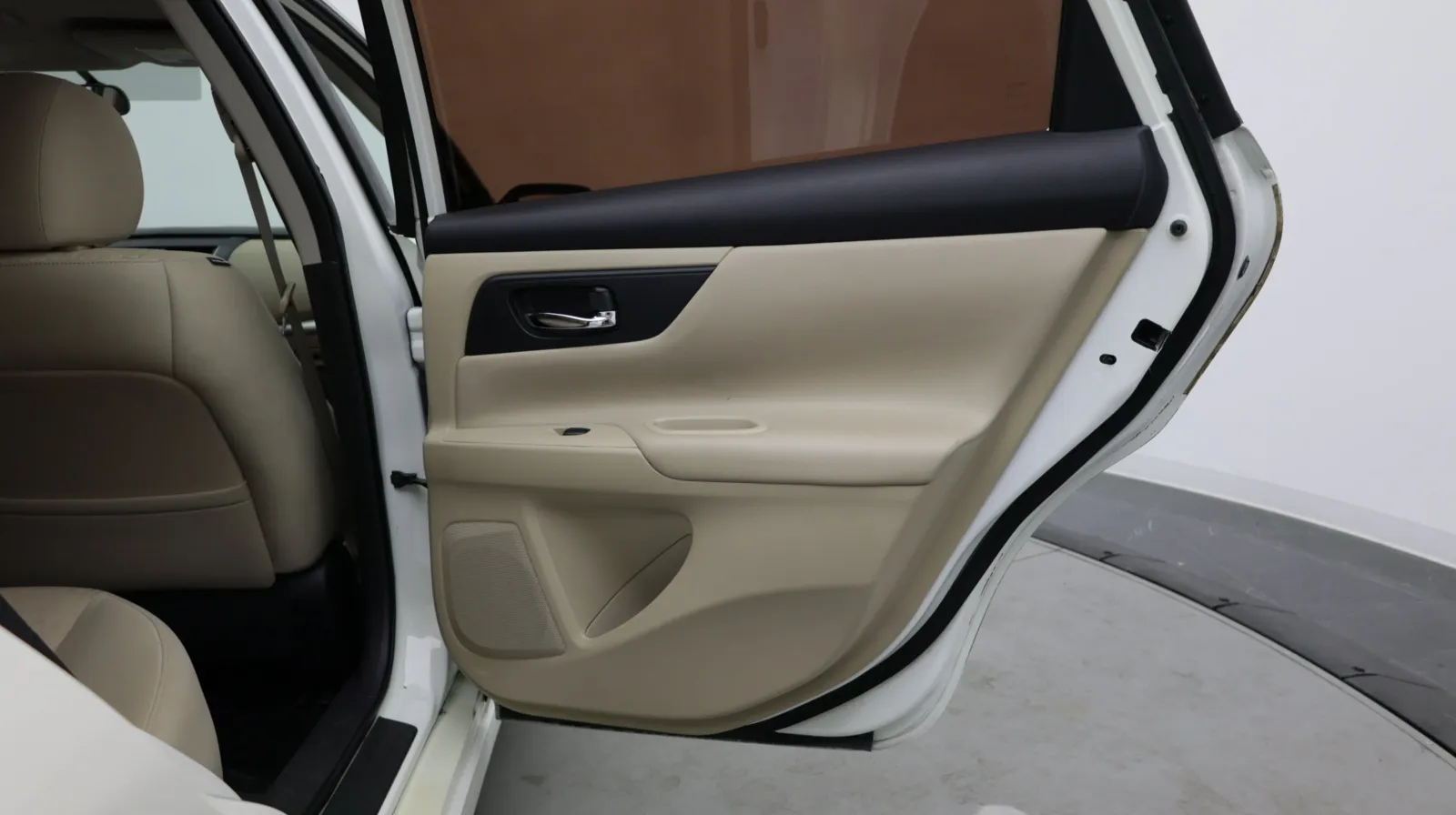 Nissan Altima photo 28