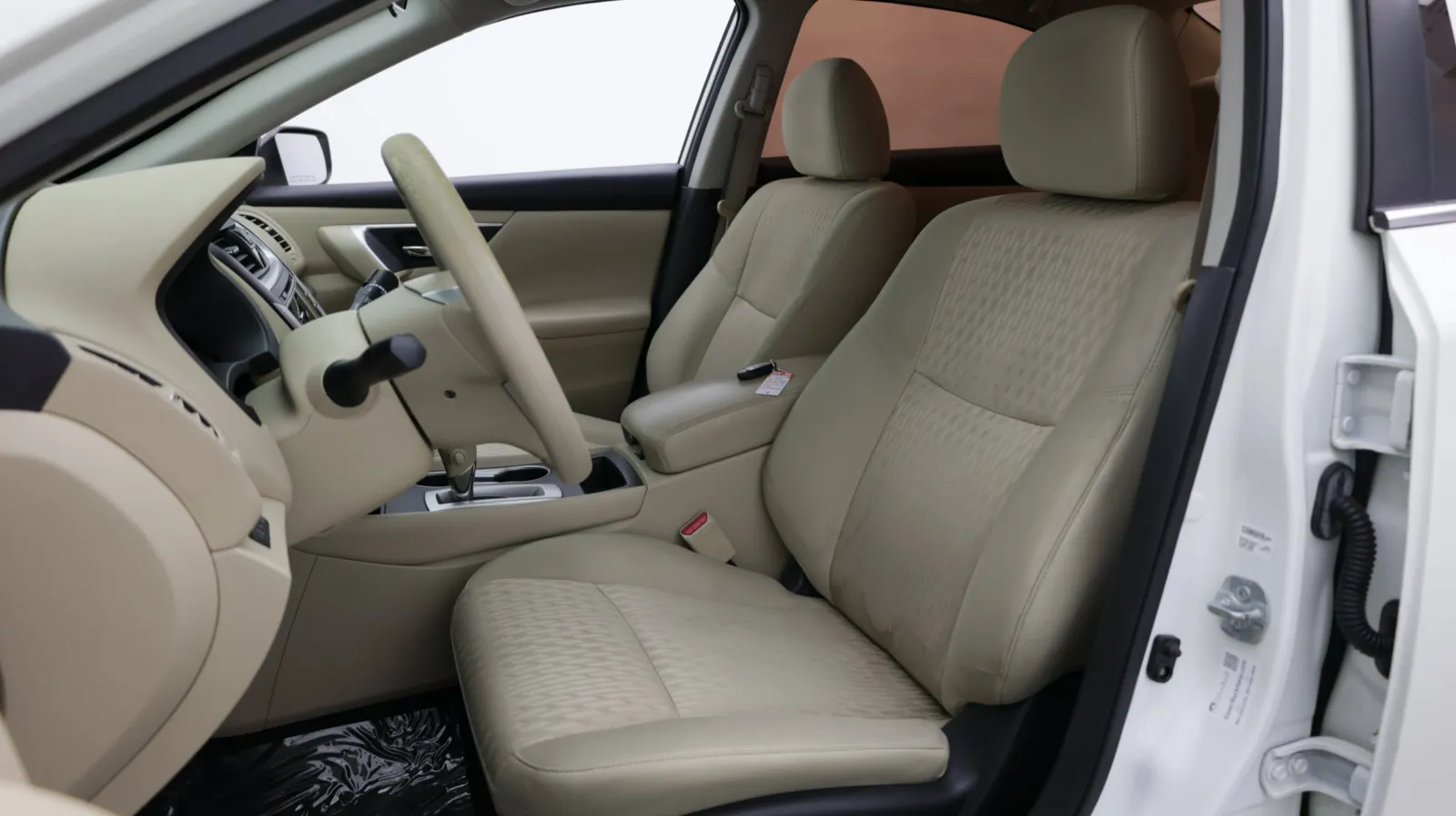 Nissan Altima photo 14