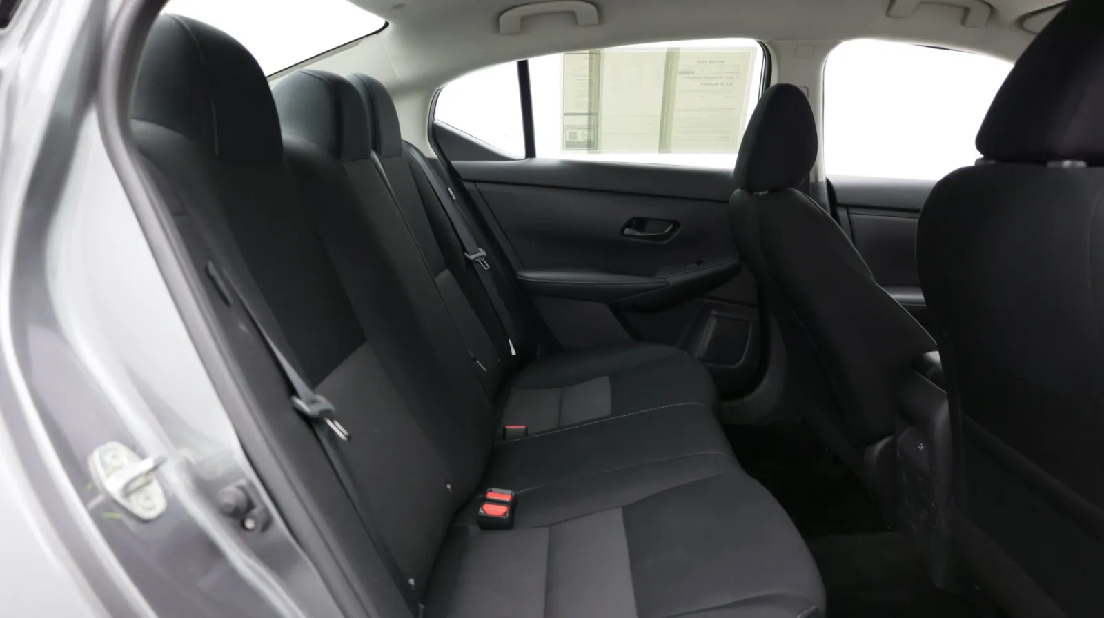 Nissan Sentra photo 30