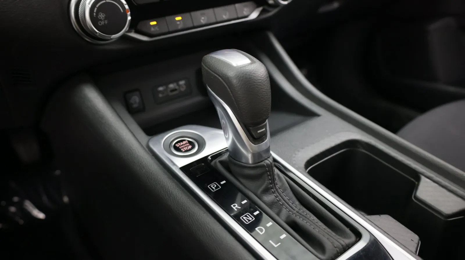 Nissan Sentra photo 15