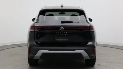 More photos of 2026 Volkswagen Tiguan SE at Auto Boutique Florida, FL