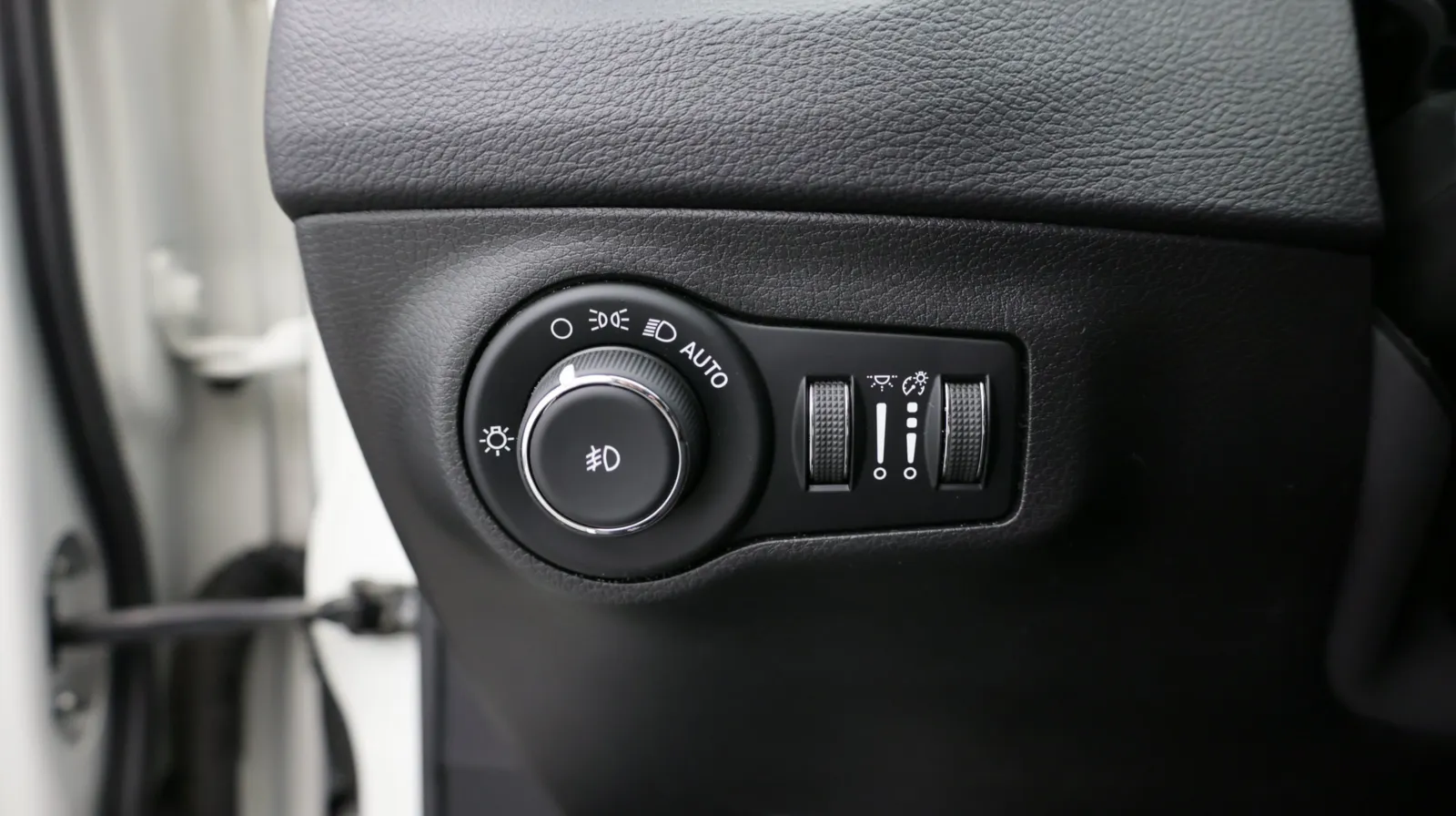 Jeep Compass photo 14