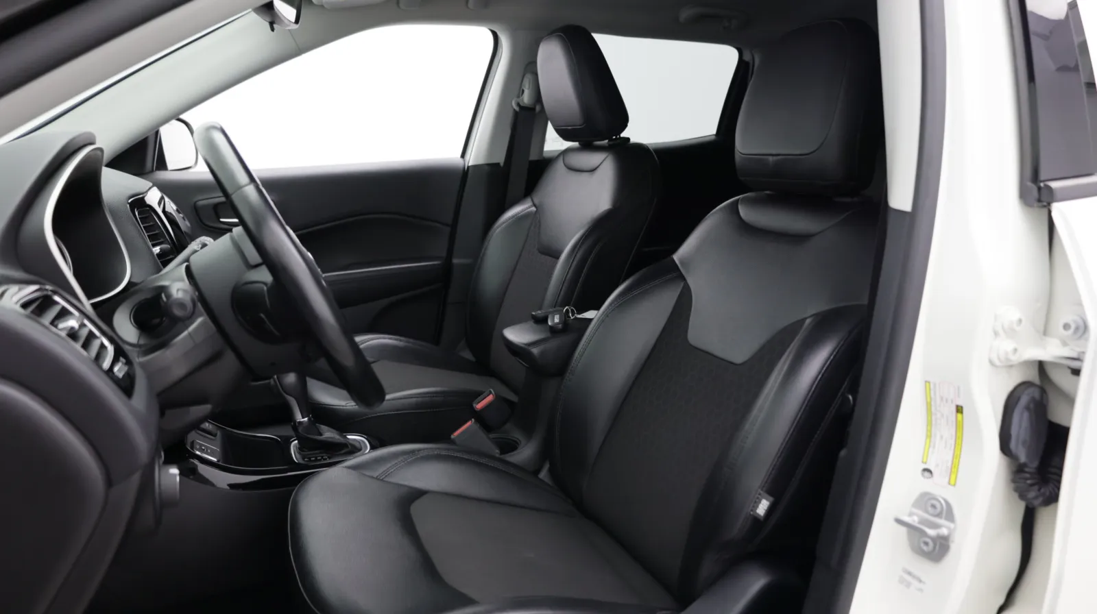 Jeep Compass photo 13