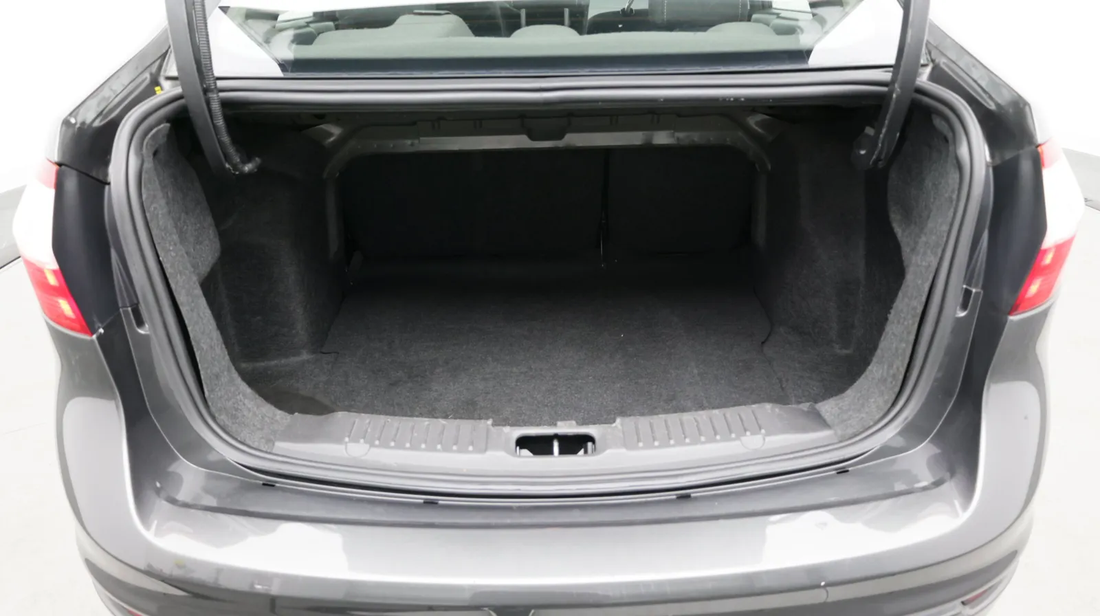 Ford Fiesta photo 27