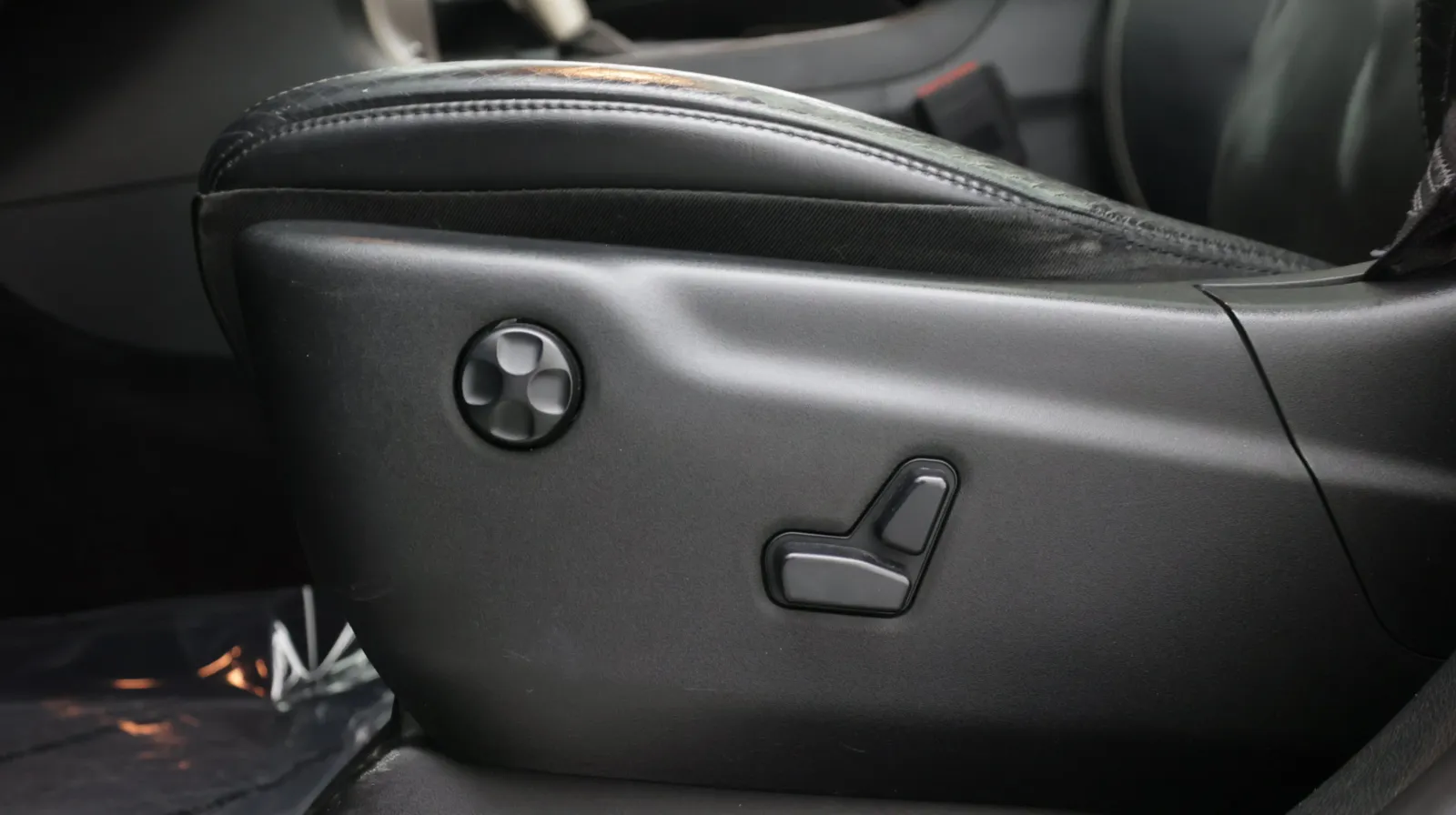 Jeep Grand Cherokee photo 15