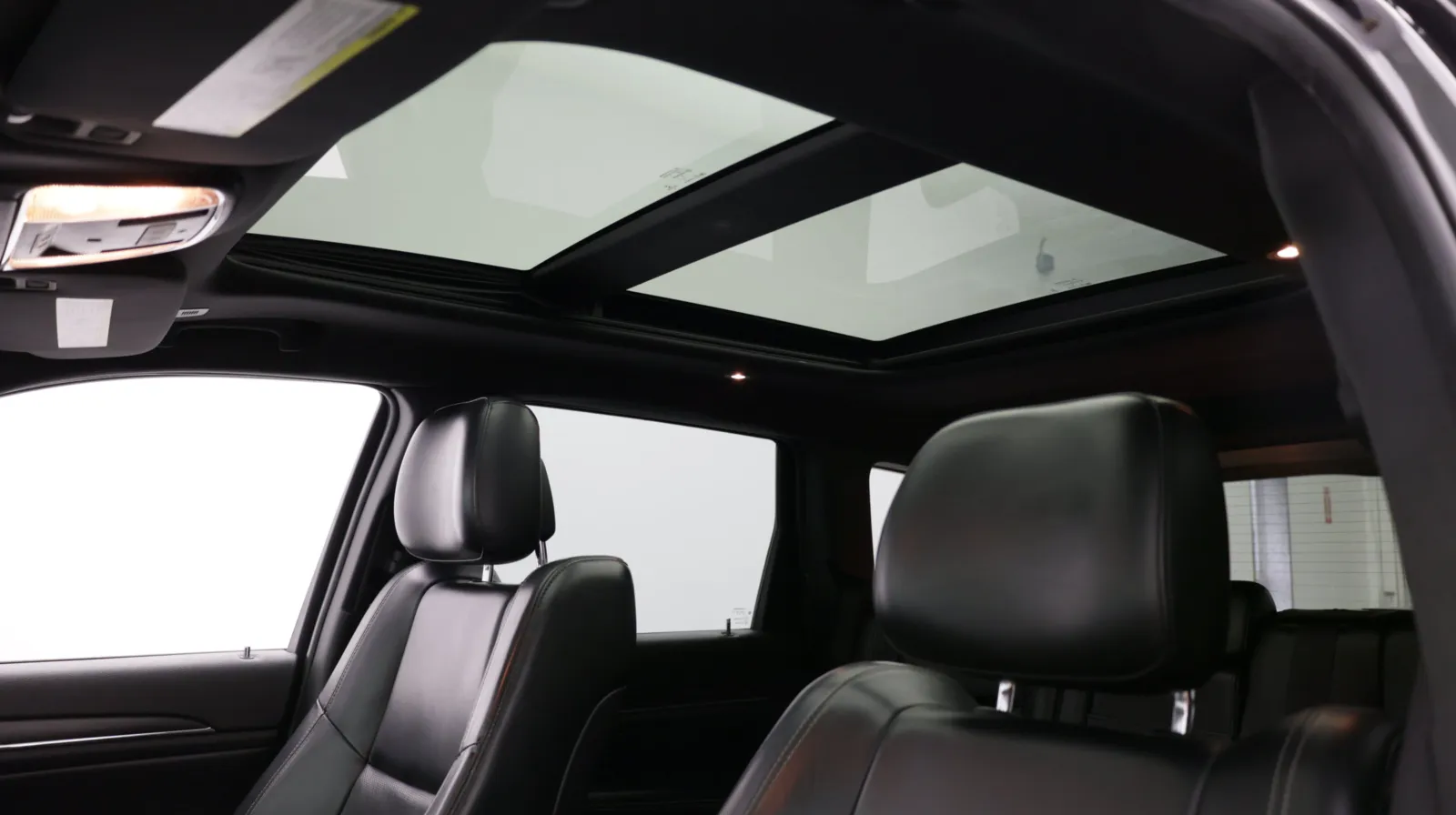 Jeep Grand Cherokee photo 5
