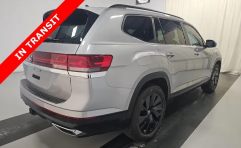 More photos of 2024 Volkswagen Atlas 2.0T SE w/Technology at Auto Boutique Florida, FL