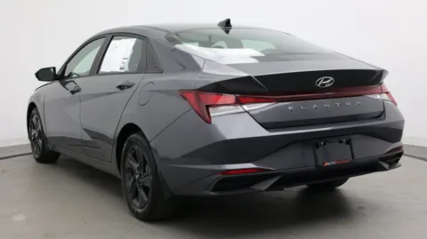 More photos of 2023 Hyundai Elantra SEL at Auto Boutique Florida, FL