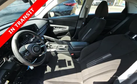 More photos of 2023 Hyundai Elantra SEL at Auto Boutique Florida, FL