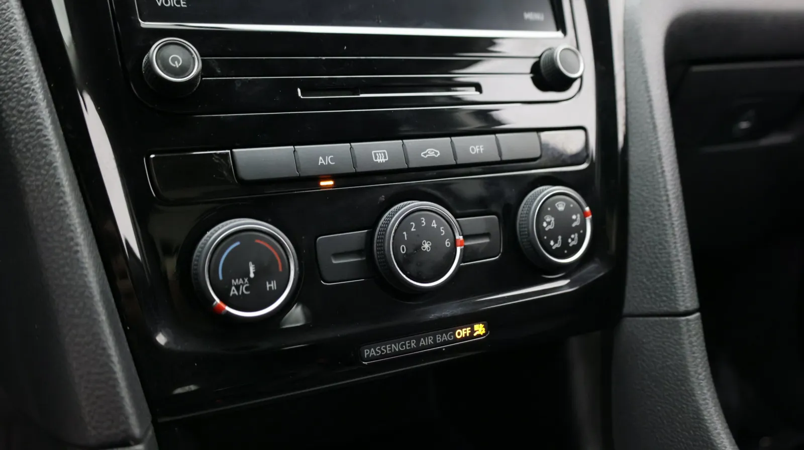 Volkswagen Passat photo 14