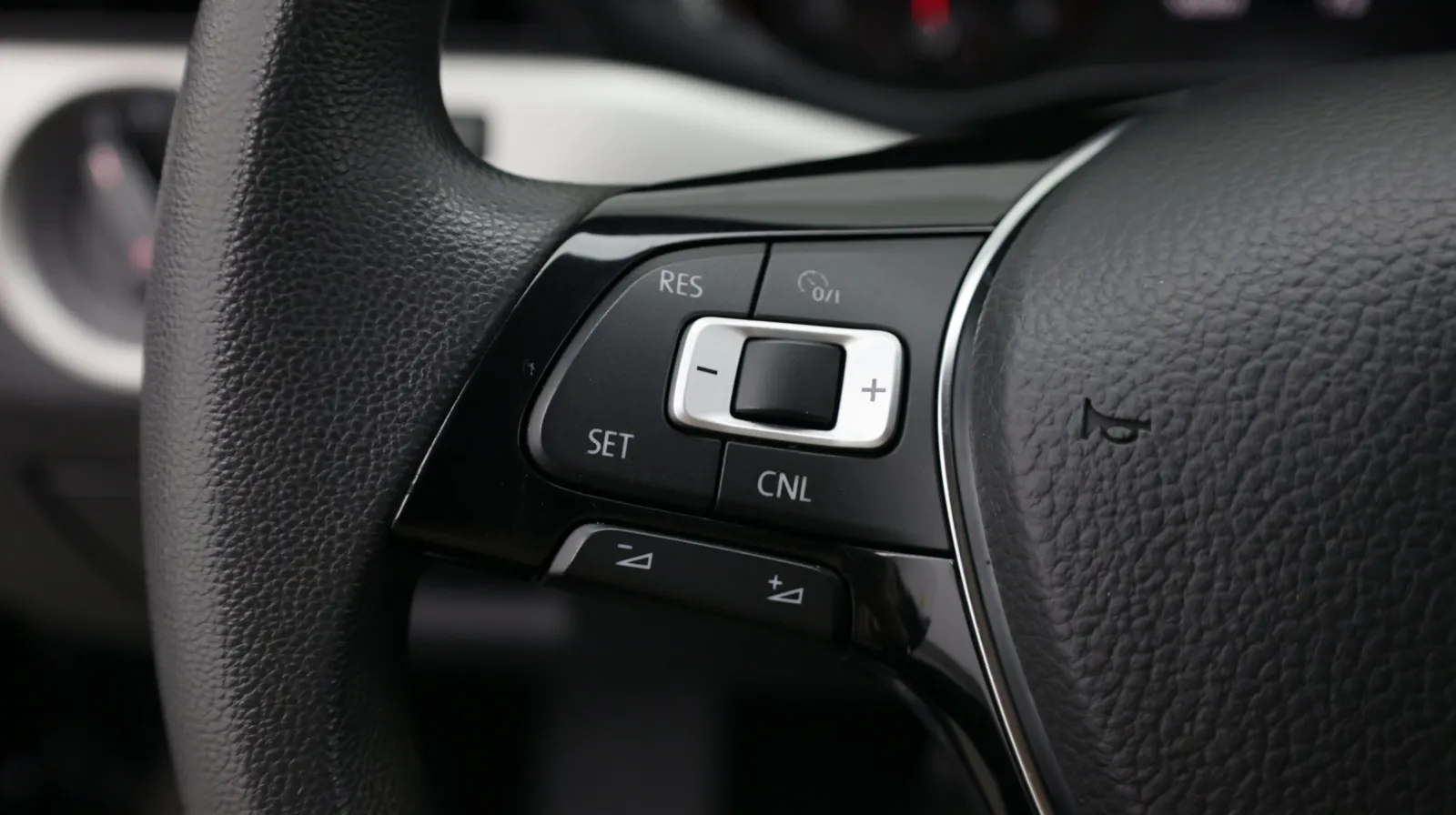 Volkswagen Passat photo 17