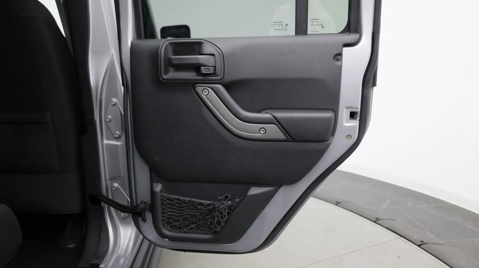 Jeep Wrangler photo 23