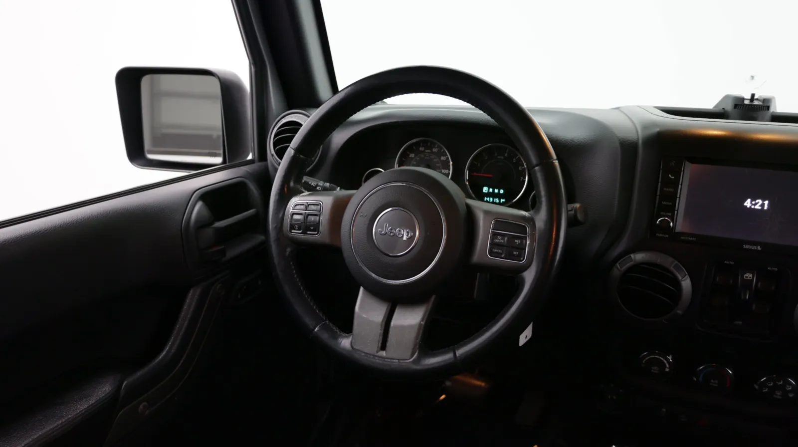 Jeep Wrangler photo 19