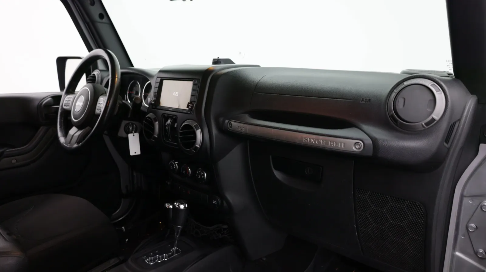 Jeep Wrangler photo 28