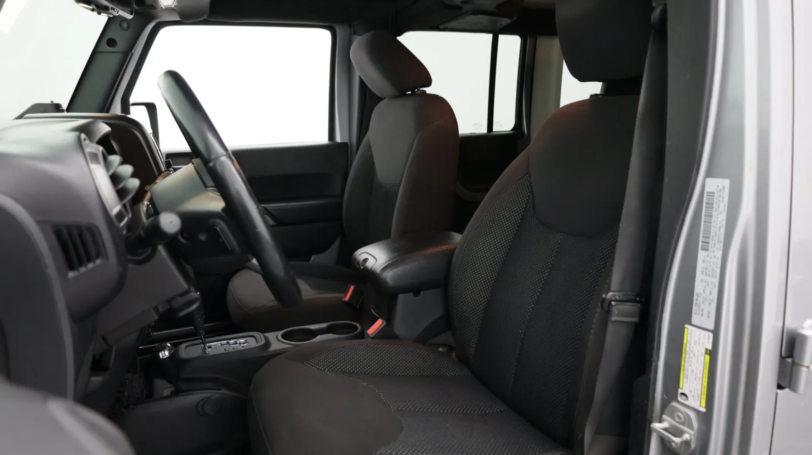 Jeep Wrangler photo 10