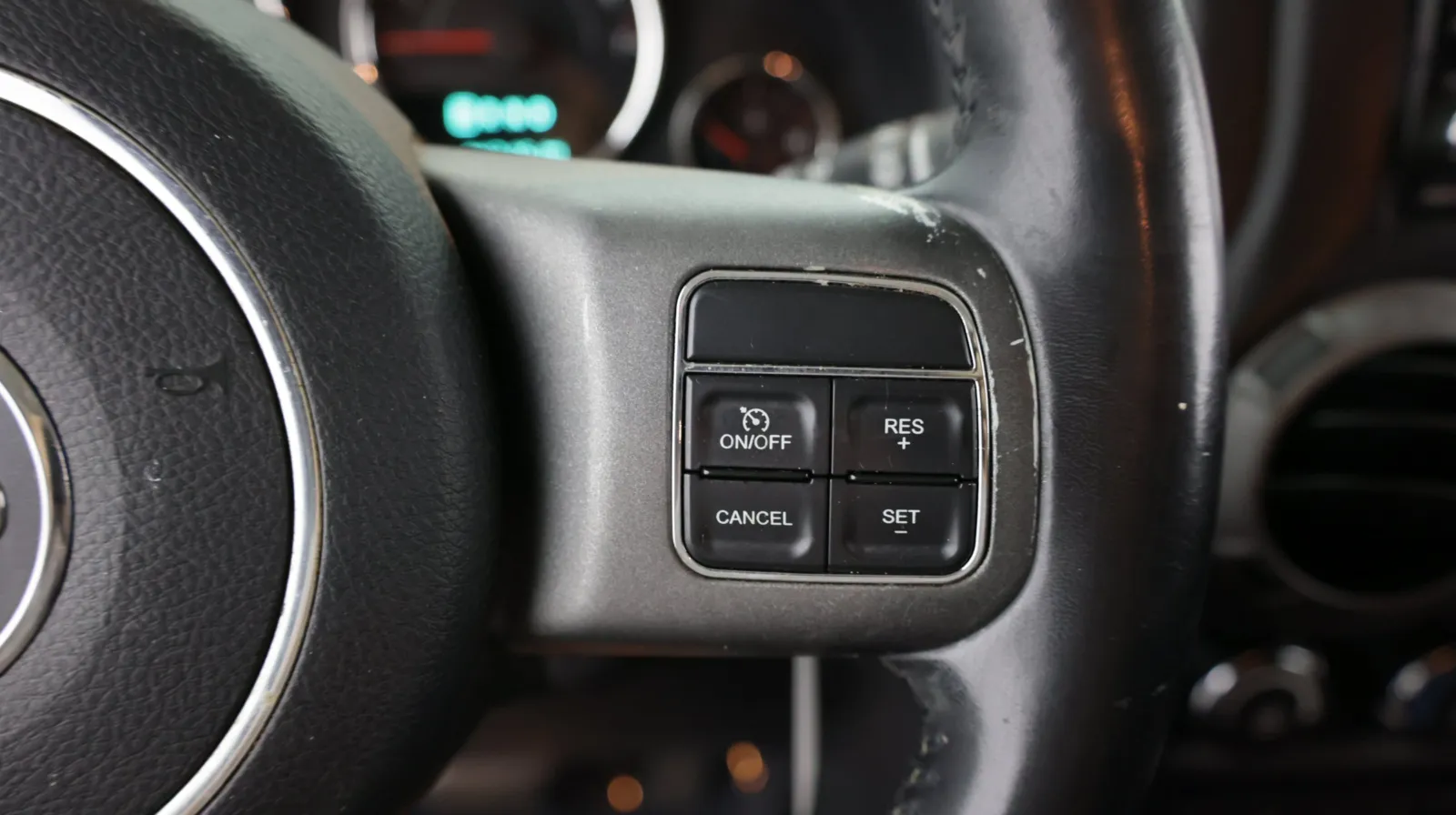 Jeep Wrangler photo 15
