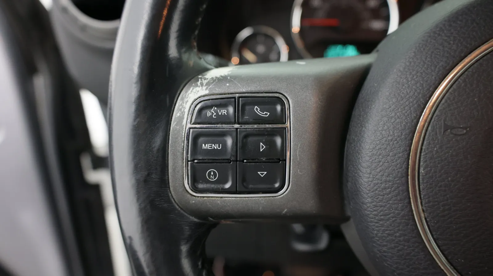 Jeep Wrangler photo 14