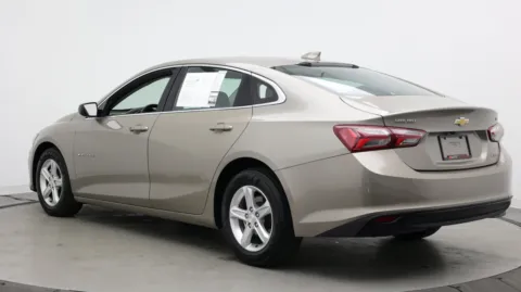 More photos of 2022 Chevrolet Malibu LT at Auto Boutique Florida, FL