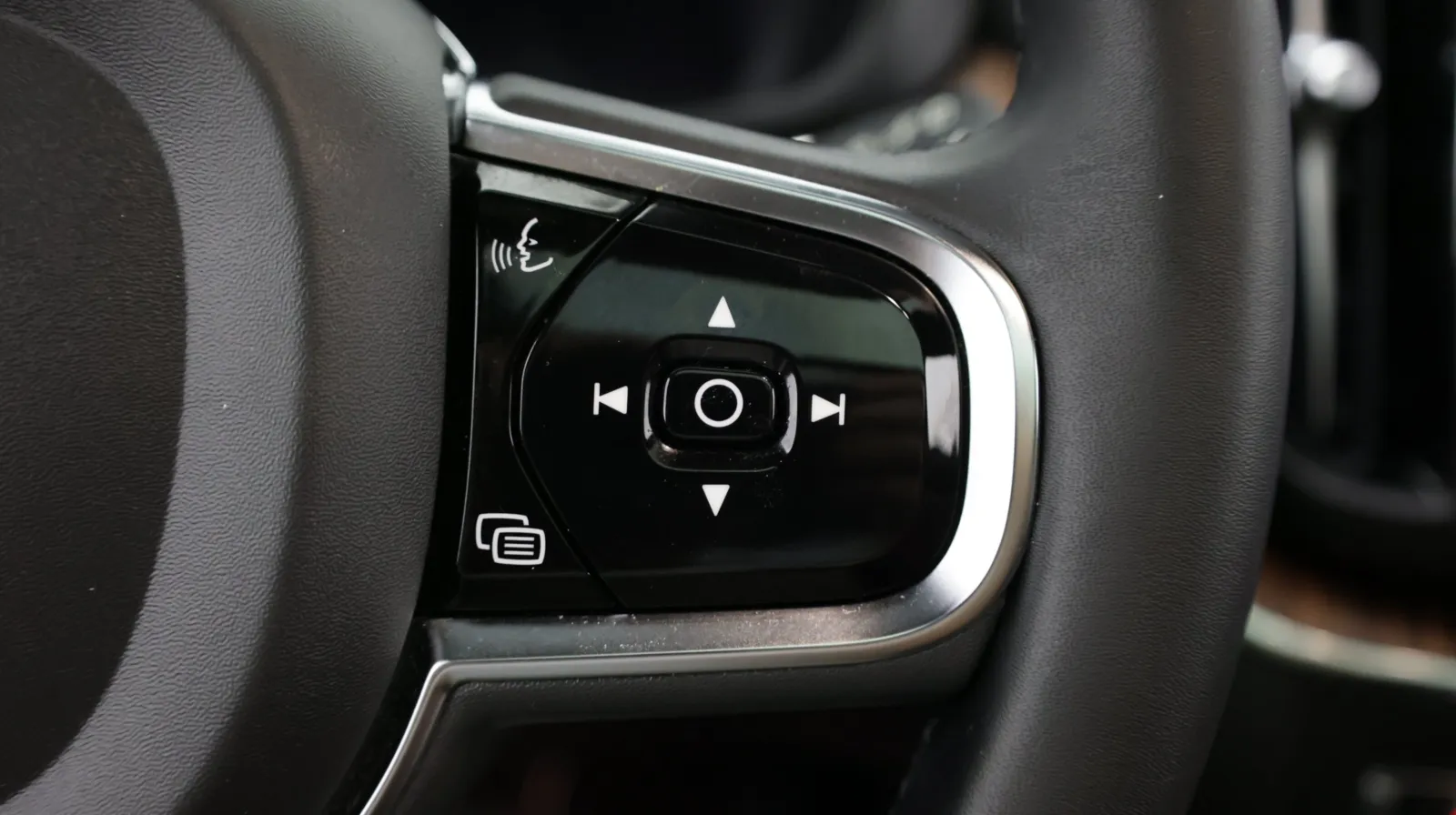 Volvo XC60 photo 20