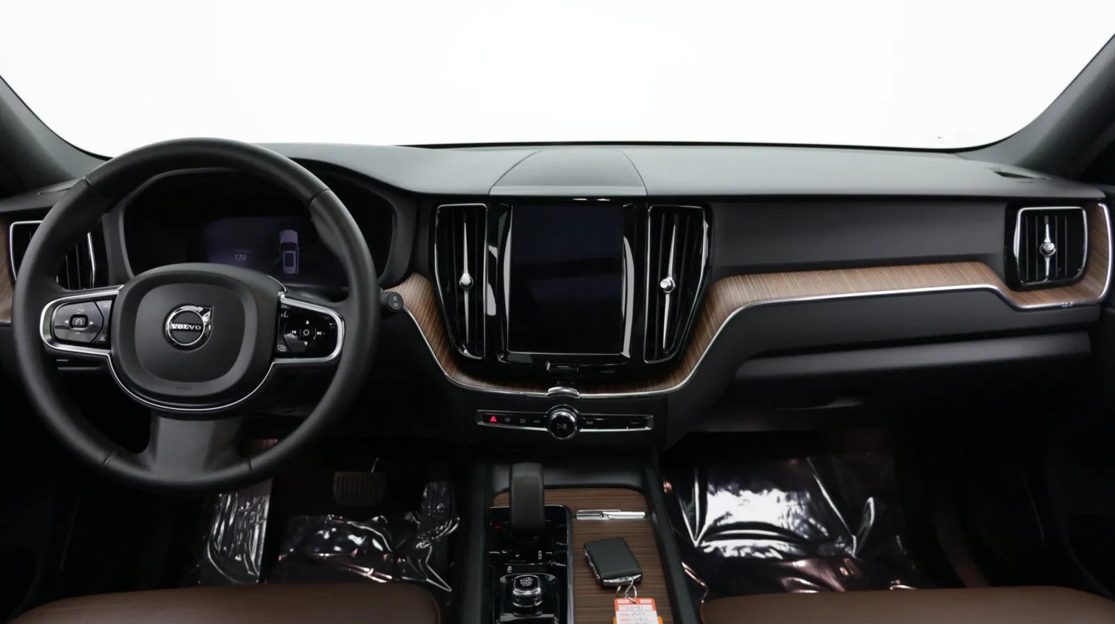 Volvo XC60 photo 25