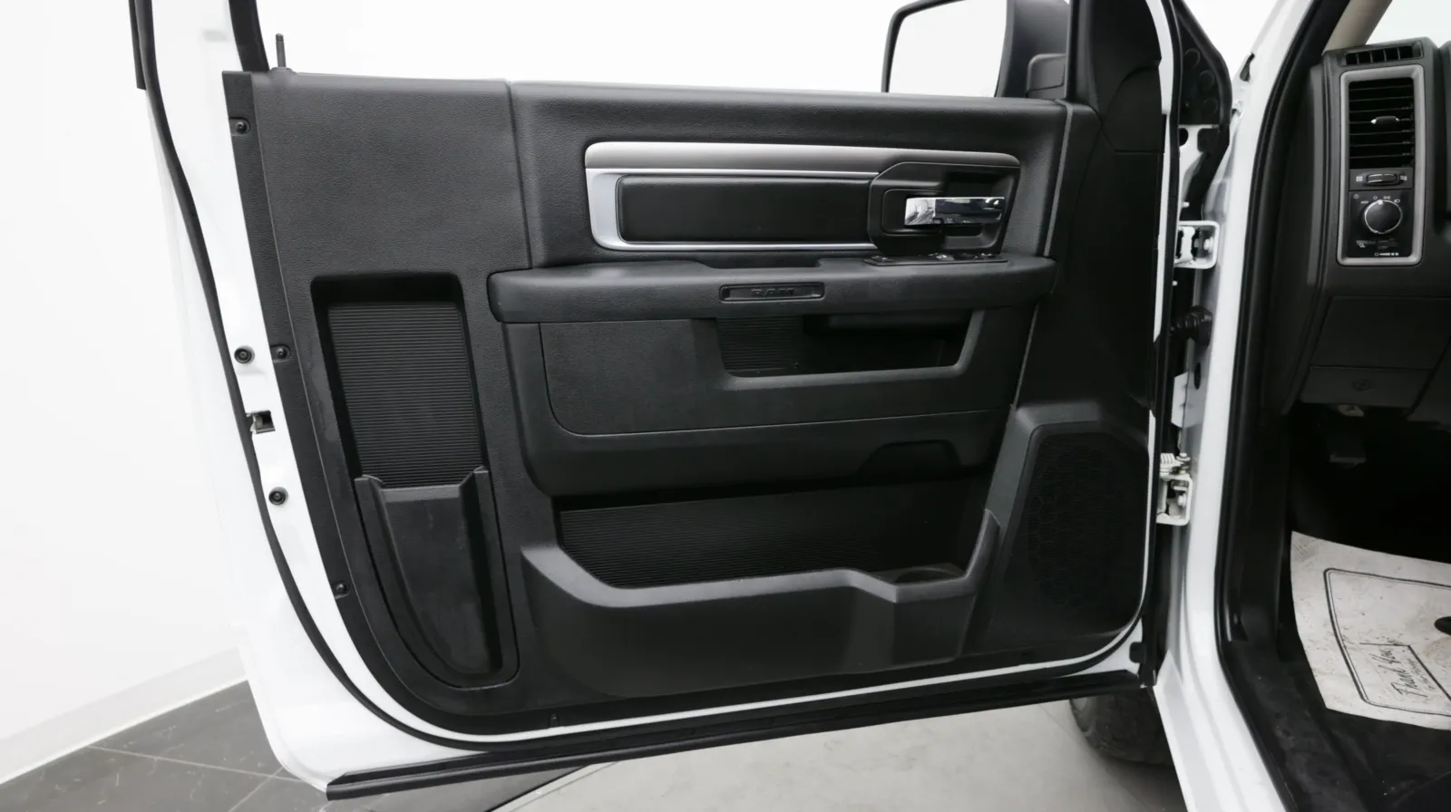 Ram 1500 photo 9