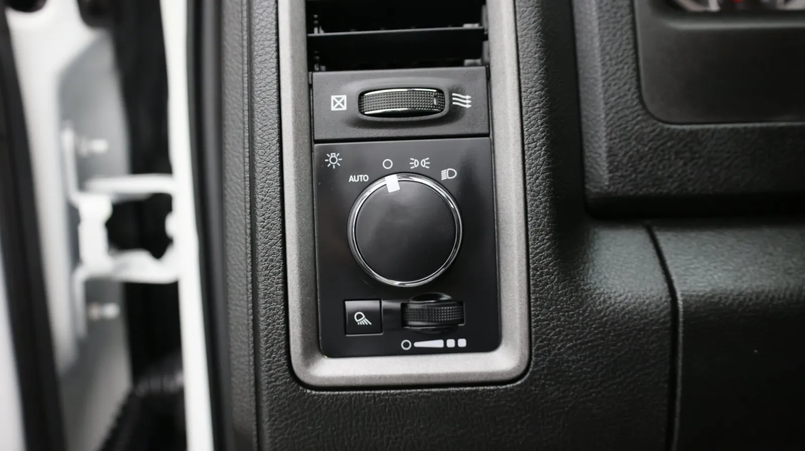 Ram 1500 photo 13