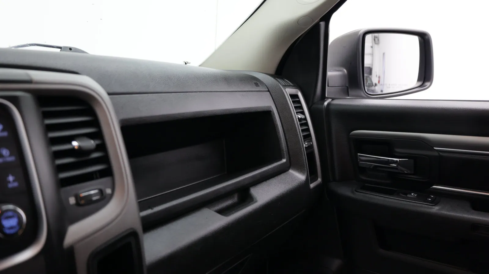 Ram 1500 photo 17