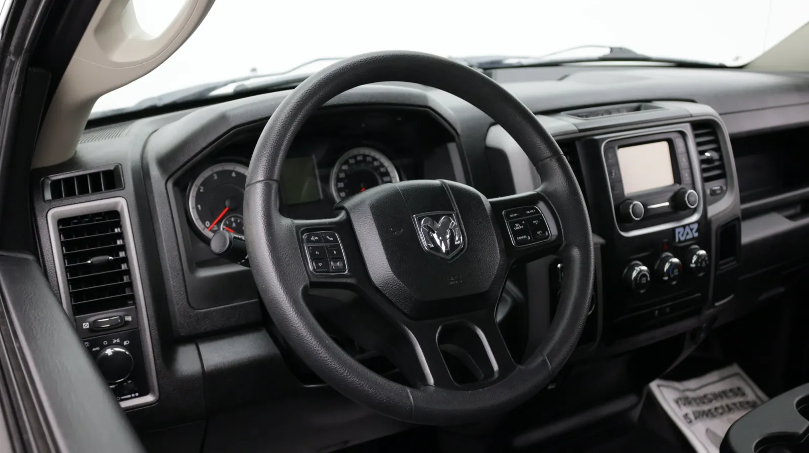 Ram 1500 photo 8