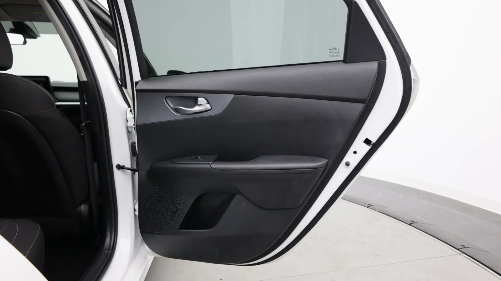 Kia Forte photo 26