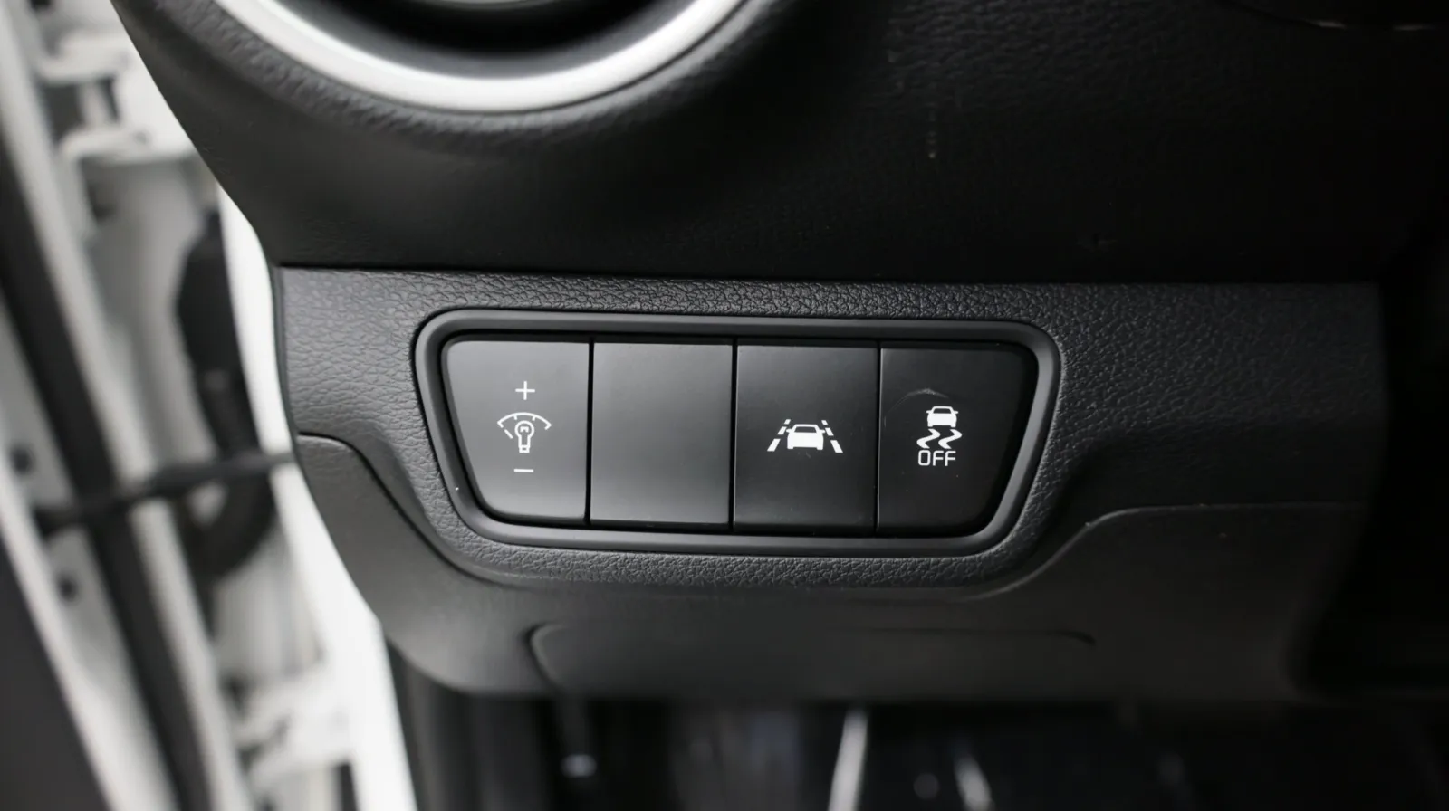 Kia Forte photo 13