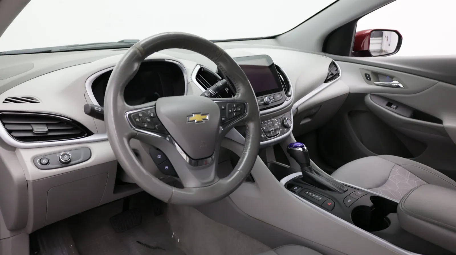 Chevrolet Volt photo 11