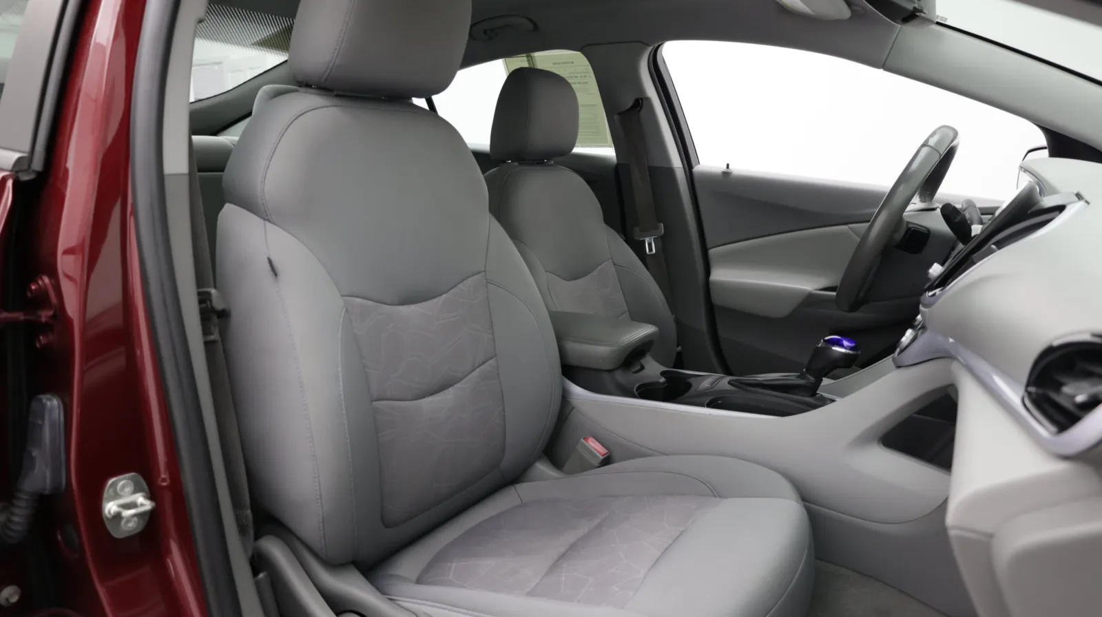 Chevrolet Volt photo 35
